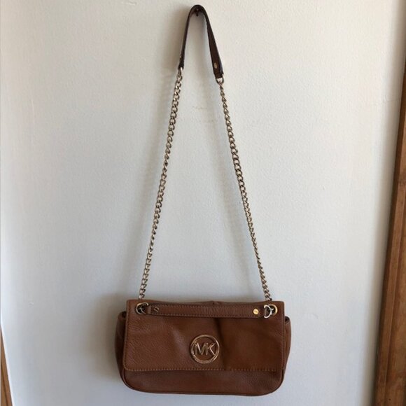 MICHAEL KORS Fulton Small Brown Gold Chain Shoulder Flap Bag - Picture 5 of 16